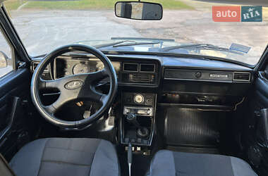 Седан ВАЗ 2107 2003 в  фото 26 Седан ВАЗ 2107 2003 в