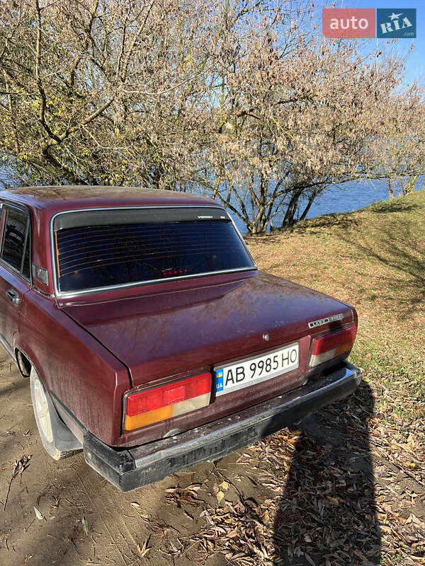Седан ВАЗ / Lada 2107 2007 в Гайсине