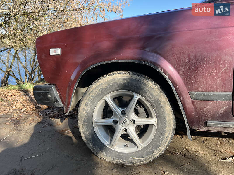 Седан ВАЗ / Lada 2107 2007 в Гайсине