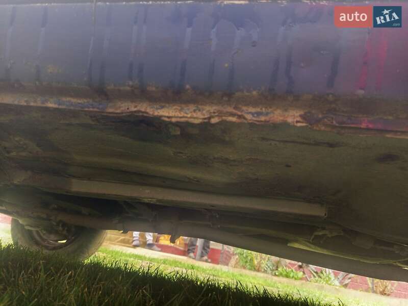 Седан ВАЗ / Lada 2107 1990 в Неполоковцах