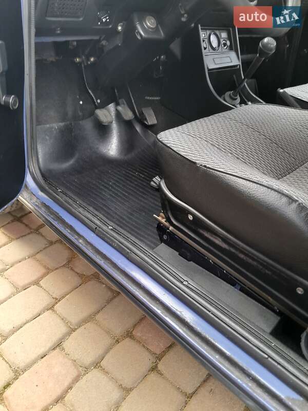 Седан ВАЗ / Lada 2107 2006 в Берегово