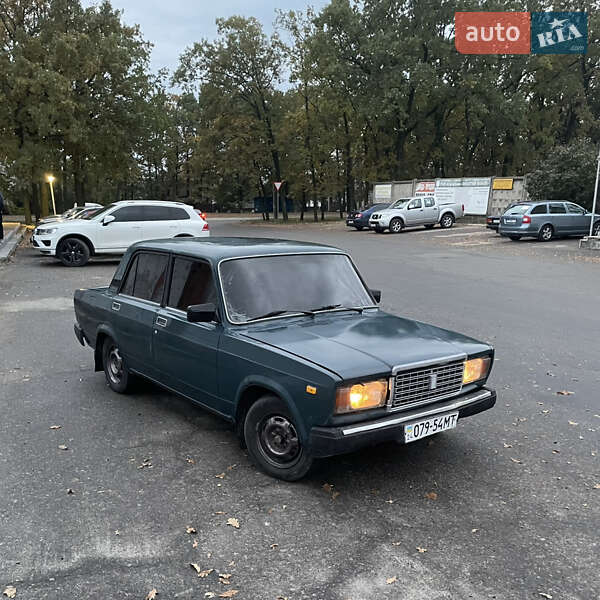 Седан ВАЗ / Lada 2107 2004 в Умани фото Седан ВАЗ / Lada 2107 2004 в Умани