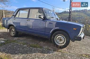 Седан ВАЗ 2107 2004 в Ужгороді