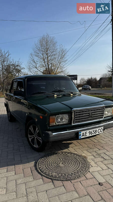 Седан ВАЗ / Lada 2107 1997 в Новомосковске