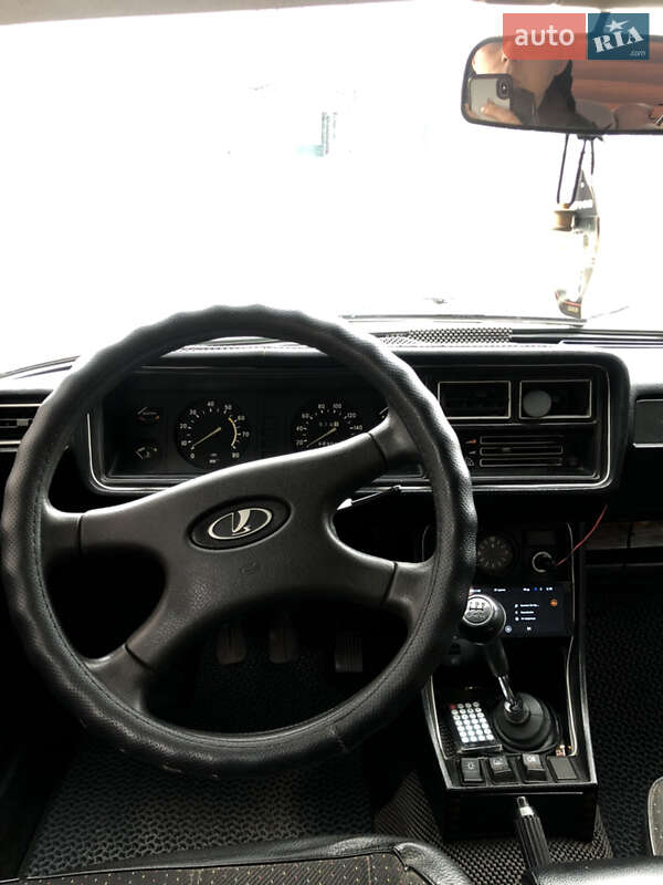 Седан ВАЗ / Lada 2107 2007 в Кременчуге фото 16 Седан ВАЗ / Lada 2107 2007 в Кременчуге