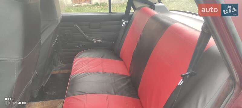 Седан ВАЗ / Lada 2107 2002 в Ямполе фото 7 Седан ВАЗ / Lada 2107 2002 в Ямполе