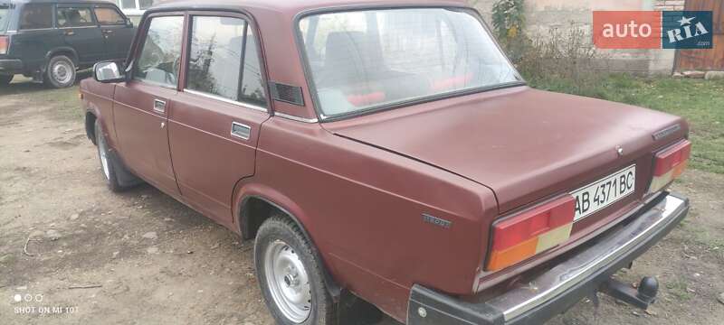 Седан ВАЗ / Lada 2107 2002 в Ямполе фото 4 Седан ВАЗ / Lada 2107 2002 в Ямполе