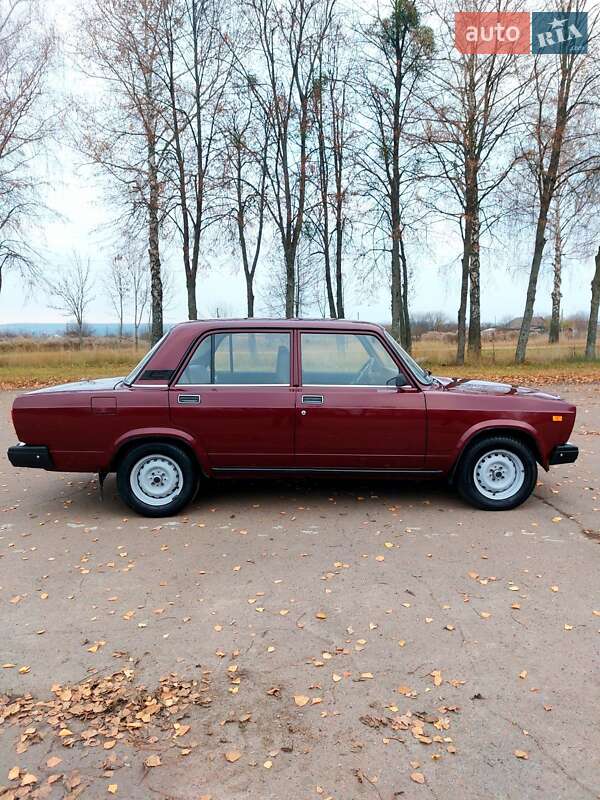 Седан ВАЗ / Lada 2107 2007 в Тростянце