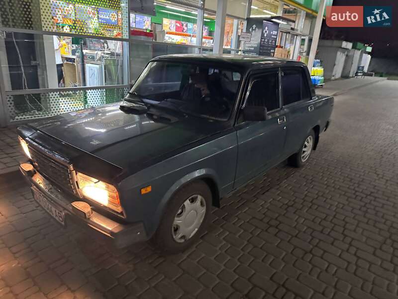 Седан ВАЗ / Lada 2107 2005 в Киеве фото 2 Седан ВАЗ / Lada 2107 2005 в Киеве