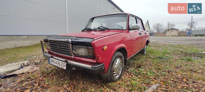 Седан ВАЗ / Lada 2107 1999 в Звягеле