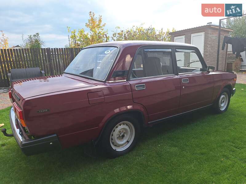 Седан ВАЗ / Lada 2107 2004 в Черкассах фото 25 Седан ВАЗ / Lada 2107 2004 в Черкассах