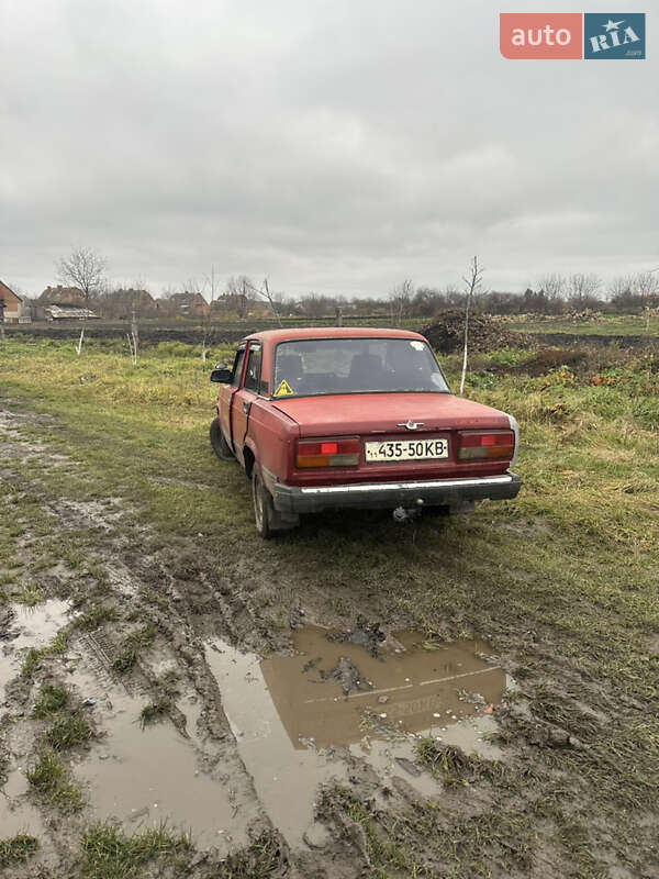 Седан ВАЗ / Lada 2107 1990 в Козятині