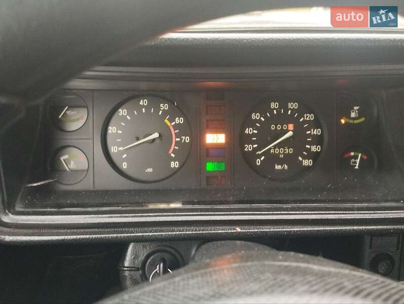 Седан ВАЗ / Lada 2107 1989 в Теребовле