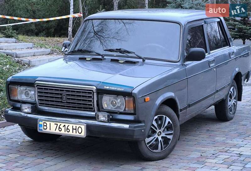 Седан ВАЗ / Lada 2107 2008 в Миргороде