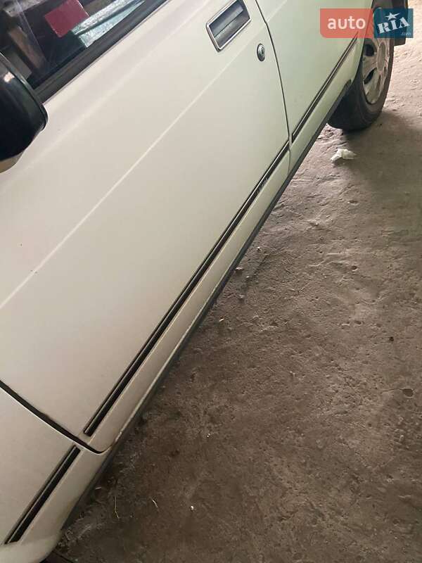 Седан ВАЗ / Lada 2107 2007 в Чугуєві