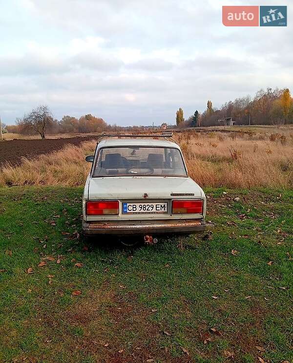 Седан ВАЗ / Lada 2107 1990 в Нежине фото 4 Седан ВАЗ / Lada 2107 1990 в Нежине