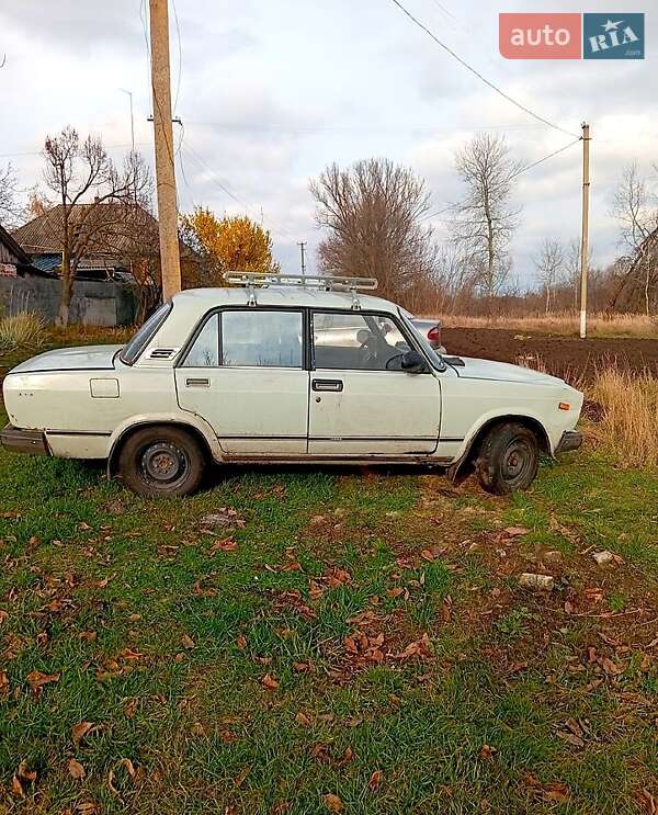 Седан ВАЗ / Lada 2107 1990 в Нежине фото 6 Седан ВАЗ / Lada 2107 1990 в Нежине