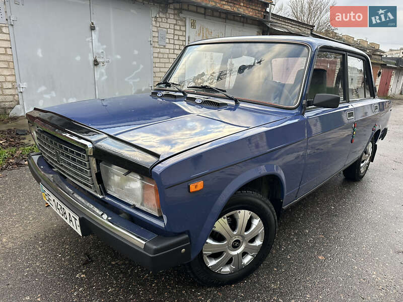 Седан ВАЗ / Lada 2107 2003 в Николаеве фото 7 Седан ВАЗ / Lada 2107 2003 в Николаеве