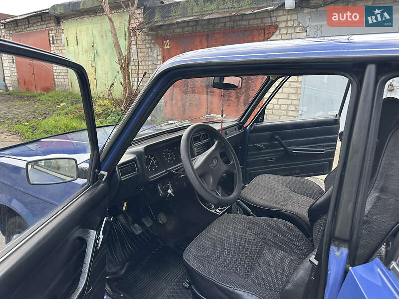 Седан ВАЗ / Lada 2107 2003 в Николаеве фото 41 Седан ВАЗ / Lada 2107 2003 в Николаеве