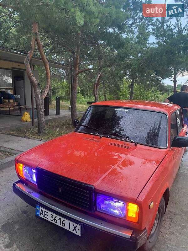 Седан ВАЗ / Lada 2107 1992 в Новомосковске фото 4 Седан ВАЗ / Lada 2107 1992 в Новомосковске