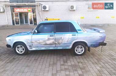 Седан ВАЗ 2107 2002 в Павлограде