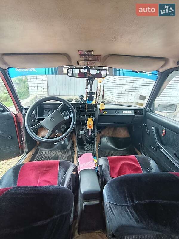 Седан ВАЗ / Lada 2107 1987 в Звягеле