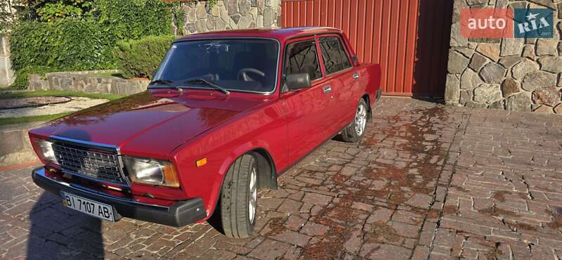 Седан ВАЗ / Lada 2107 2005 в Кременчуге фото 8 Седан ВАЗ / Lada 2107 2005 в Кременчуге