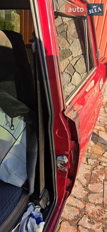 Седан ВАЗ / Lada 2107 2005 в Кременчуге фото 39 Седан ВАЗ / Lada 2107 2005 в Кременчуге