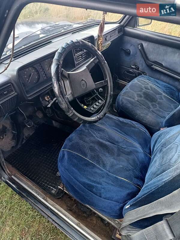 Седан ВАЗ / Lada 2107 1986 в Стрые фото 8 Седан ВАЗ / Lada 2107 1986 в Стрые