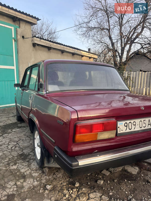 Седан ВАЗ / Lada 2107 2002 в Першотравенске