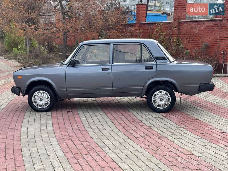 Седан ВАЗ / Lada 2107 2007 в Запоріжжі фото 5 Седан ВАЗ / Lada 2107 2007 в Запоріжжі