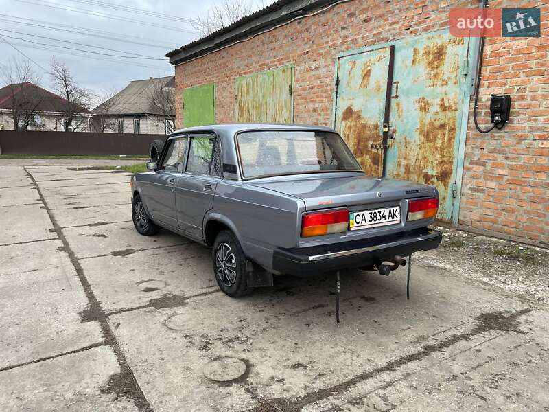 Седан ВАЗ / Lada 2107 2007 в Каменке