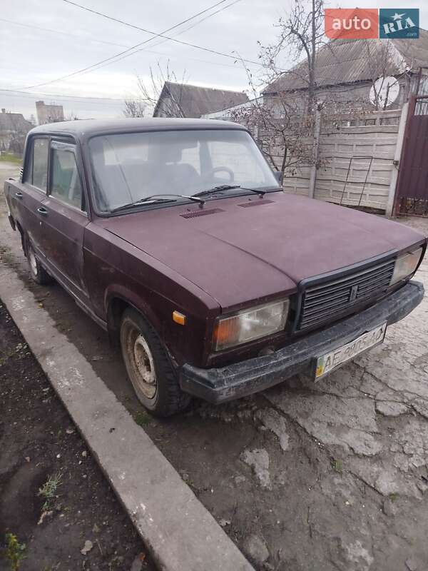 Седан ВАЗ / Lada 2107 2005 в Кривом Роге фото 8 Седан ВАЗ / Lada 2107 2005 в Кривом Роге