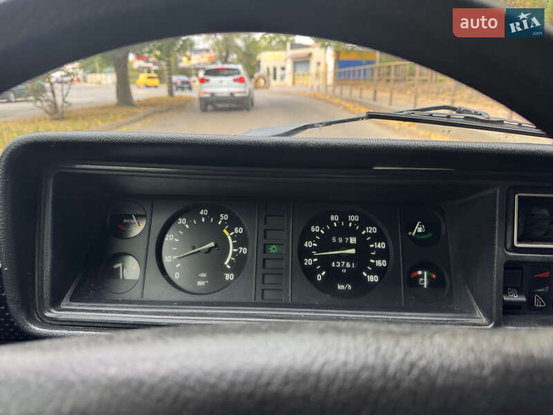 Седан ВАЗ / Lada 2107 2008 в Білгороді-Дністровському фото 34 Седан ВАЗ / Lada 2107 2008 в Білгороді-Дністровському