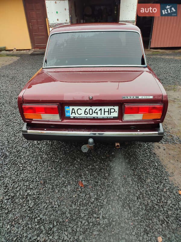 Седан ВАЗ / Lada 2107 2006 в Ковеле