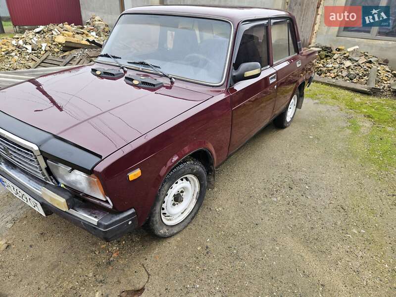 Седан ВАЗ / Lada 2107 2006 в Одессе