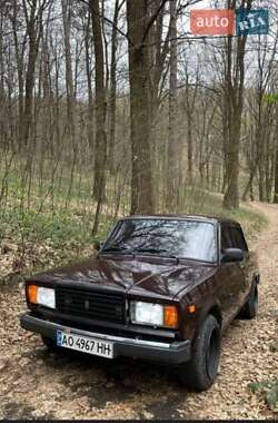 Седан ВАЗ 2107 2007 в Хусте