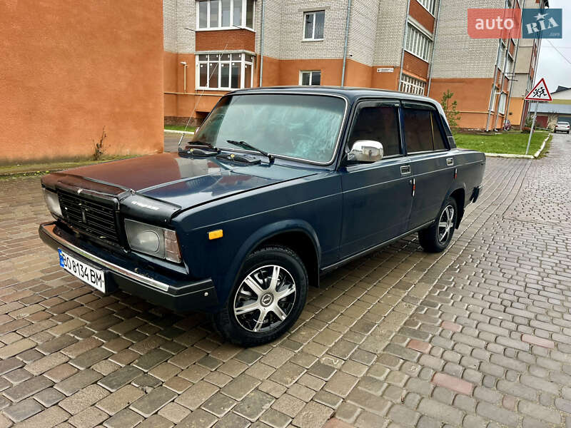 Седан ВАЗ / Lada 2107 1988 в Чорткове