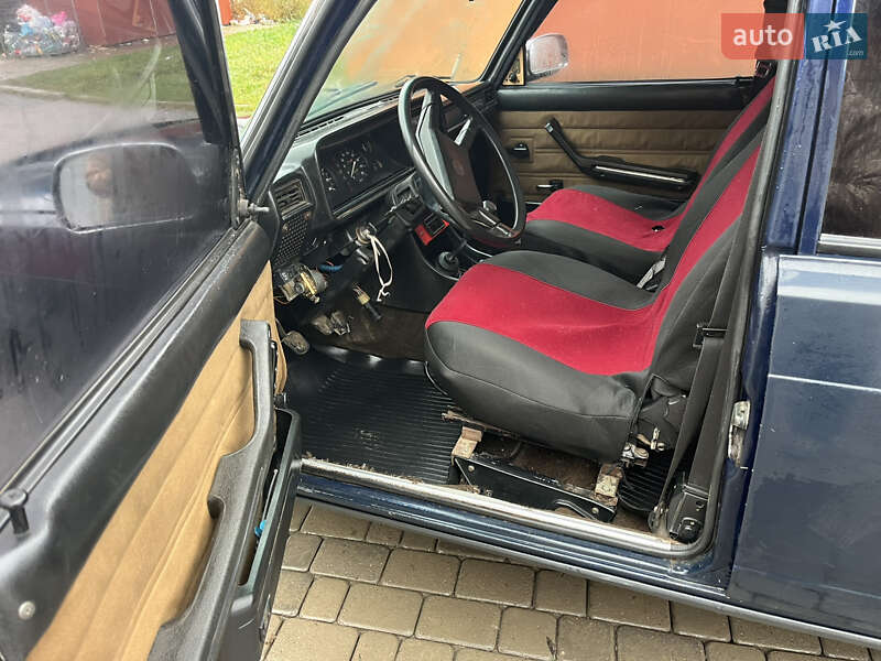 Седан ВАЗ / Lada 2107 1988 в Чорткове