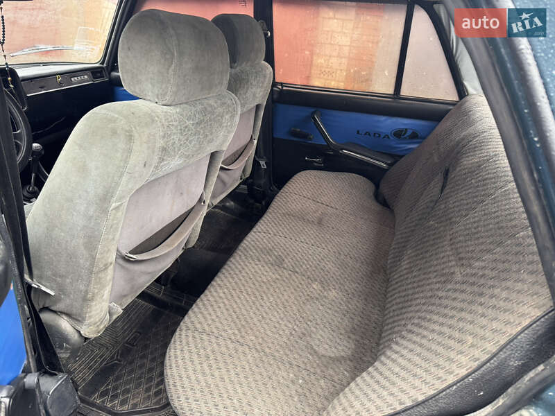 Седан ВАЗ / Lada 2107 2000 в Виннице