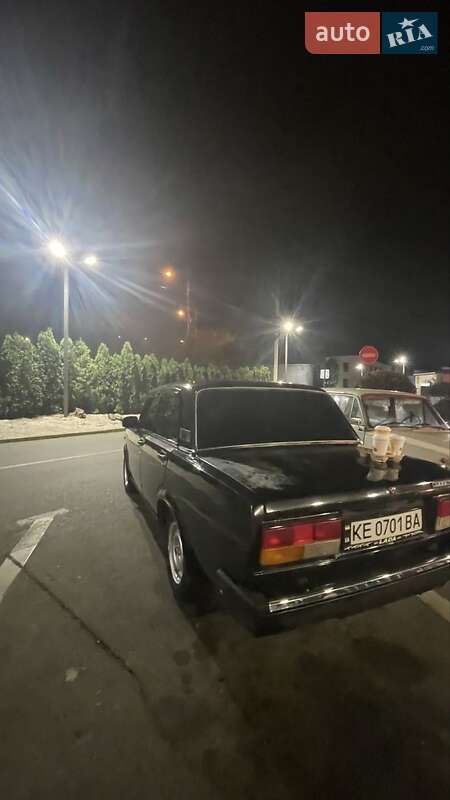 Седан ВАЗ / Lada 2107 2007 в Каменском