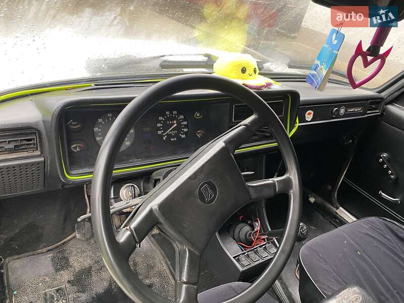 Седан ВАЗ / Lada 2107 1987 в Снятині