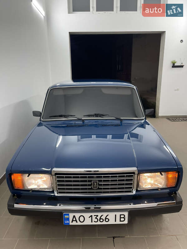 Седан ВАЗ / Lada 2107 2008 в Иршаве