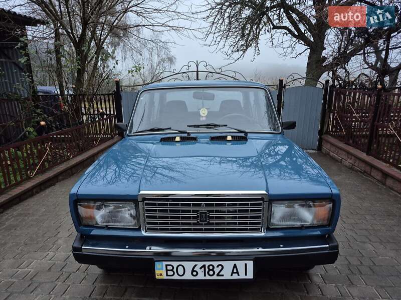 Седан ВАЗ / Lada 2107 2007 в Шумську