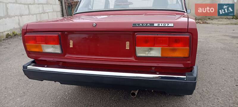 Седан ВАЗ / Lada 2107 2008 в Одессе