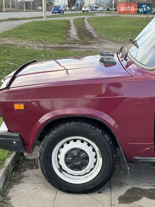 Седан ВАЗ / Lada 2107 2004 в Павлограде фото 4 Седан ВАЗ / Lada 2107 2004 в Павлограде