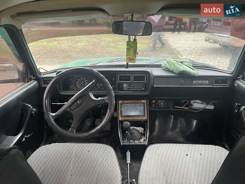 Седан ВАЗ / Lada 2107 1985 в Чорнухах