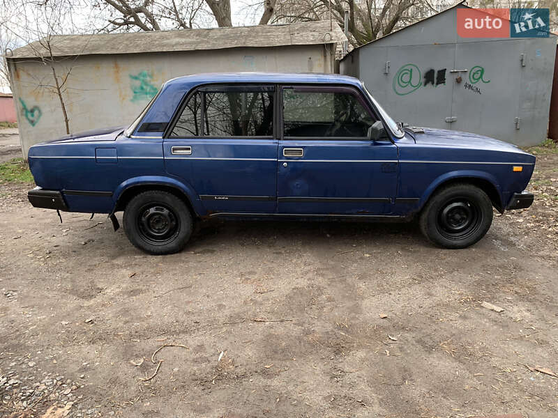 Седан ВАЗ / Lada 2107 2006 в Белой Церкви фото 5 Седан ВАЗ / Lada 2107 2006 в Белой Церкви