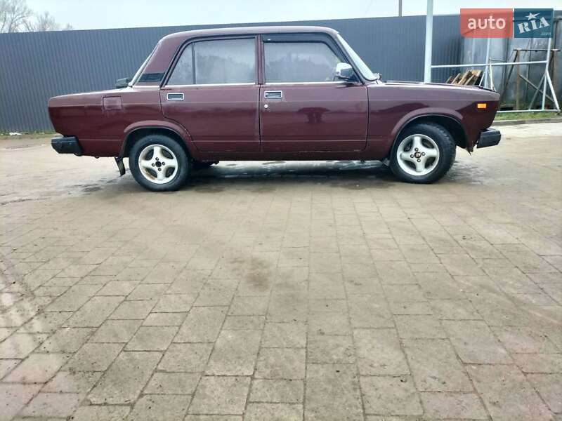 Седан ВАЗ / Lada 2107 2008 в Тернополі