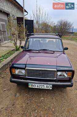 Седан ВАЗ 2107 2006 в Залещиках